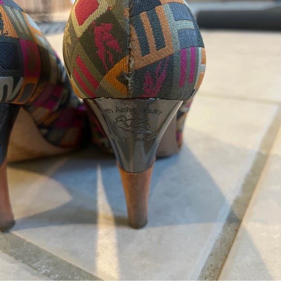 Etro 2008 40th Anniversary Circus Spell Out Pointed Toe Patchwork Heels - Picture 6 of 10